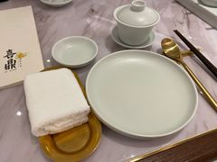 餐具摆设-喜鼎海胆水饺(平安金融中心店)