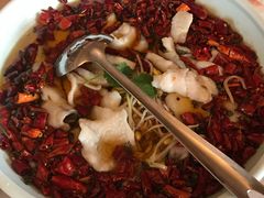 水煮鲶鱼-龙门阵茶屋川菜馆(武康路店)
