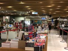 -诚品(信义店)