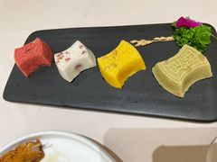 四色定胜糕-得月楼·省级非遗·传统苏帮菜(观前店)