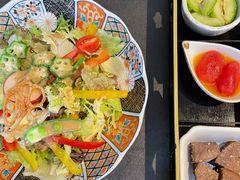 -铭牛烧肉·和牛海鲜自助(高新月牙湖店)