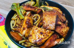 Chicken Ham Noodle Flatbread Platter