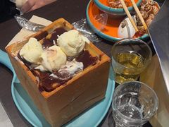 -川流不息·地道川菜·小龙虾(松东路店)