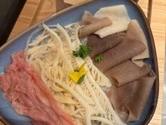 -左庭右院鲜牛肉火锅(环球港店)
