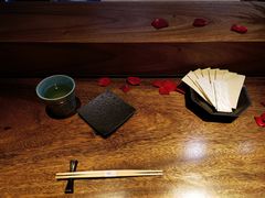 餐具摆设-桐寿司Sushi Tong