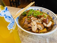 卤煮火烧-门框胡同百年卤煮(新街口店)