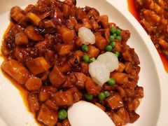新派八宝辣酱-东方明珠老上海8号餐厅