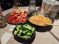 -巴厘龙虾·榜首油焖大虾(音乐学院·沿江酒馆店)