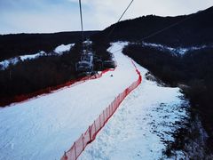 -鳌山滑雪度假区
