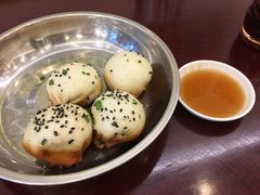 特色生煎-三两春(浦三路店)