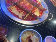 -周师兄大刀腰片火锅(洪崖洞旗舰店)