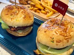 -必胜客(安盛购物广场金州店)