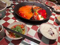 -赵美丽重庆火锅(西安直营总店)