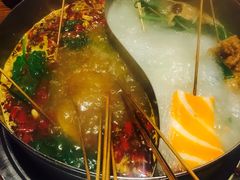-乐山串串香老火锅(鼓楼店)