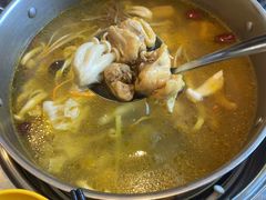 -一席地·本地鸡窝·杭帮鸡火锅(萧山银隆百货店)