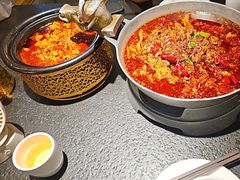 -万重锦·人文川菜馆(骡马市店)