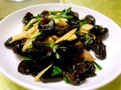 -天目湖刘老四农庄