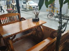 靠窗位-兵哥豌豆面(青华店)