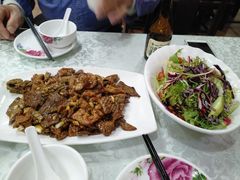 -六和聚传统烤鸭.天津菜(和平店)