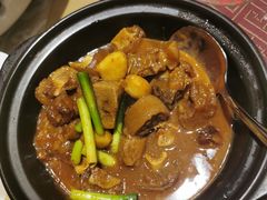 红焖牛尾-凤凰楼酒家·粤宴点心(华强北店)