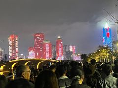 -万绿园