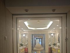 -新美姿美食水疗汇(罗湖口岸店)