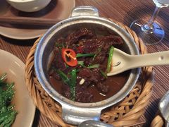 -Cau Go Vietnamese Cuisine