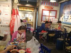 大堂-马路边边串串香(大成路店)