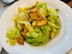 -汗腾格里·风味餐厅(新疆驻京办店)