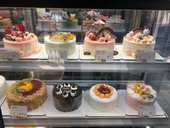 -皇冠幸福里动物奶油生日蛋糕(万达店)