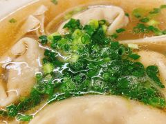 特制酒香鲜肉大馄饨-逸桂禾面馆