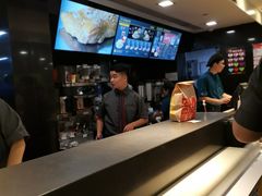 -麦当劳(新华路步步高店)