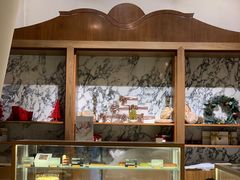 面包甜点陈列柜-WHEAT&BAKER-麥(凯德来福士店)