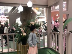 -王府井奥莱棋盘山小镇