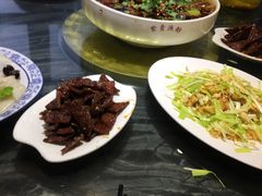 -江湖黑大兔(杨家坪店)