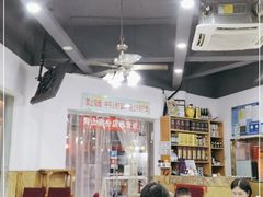 大堂-老火大骨头汤馆