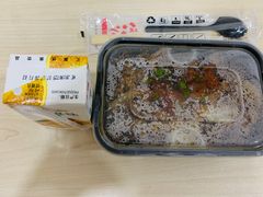 -盒马鲜生(莱蒙都会店)
