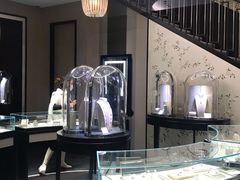 -梵克雅宝(国贸商城店)