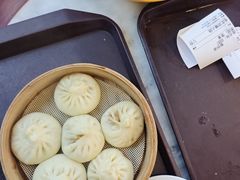 老北京酱肉包-馄饨侯(前门店)