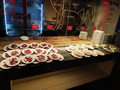 -蒙肥羊·酸汤潮牛·鲜牛肉火锅烤肉自助(岗顶店)