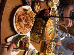 -老滇山寨•云南特色菜•地方菜•民族风情歌舞表演(金碧店)