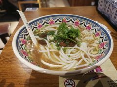 -鑫花溪牛肉米粉(人民广场店)