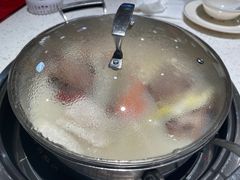 -三人行骨头王火锅(长寿店)
