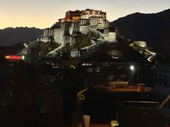 -平措康桑·和牛自助观景餐厅(布达拉宫店)
