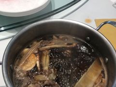 -皇城老妈·大连海鲜火锅(港湾店)