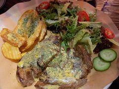 -The Cheebat 锌吧·Bistro(体育西店)