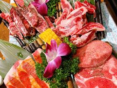 -明洞阿姨·韩式酱蟹烤肉·创意料理(三元桥店)