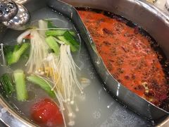 鸳鸯锅-朱氏胖子烂火锅(洪崖洞店)
