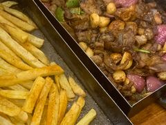 -老东镇啤酒屋海鲜加工·蒸汽海鲜·海鲜烧烤(台东店)