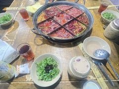 -正南齊北重庆老火锅(光华村直营店)